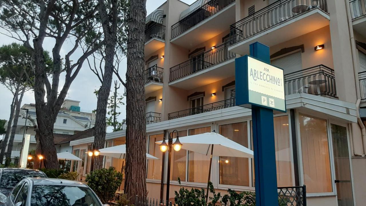 Hotel Arlecchino Riccione Ngoại thất bức ảnh