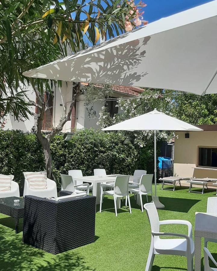 Hotel Arlecchino Riccione Ngoại thất bức ảnh