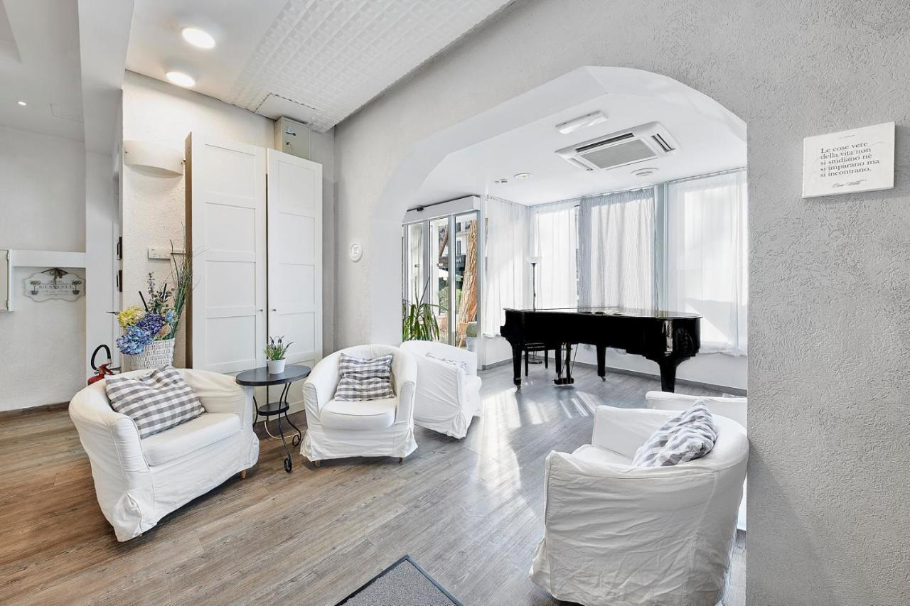 Hotel Arlecchino Riccione Ngoại thất bức ảnh