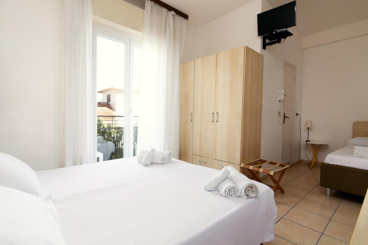 Hotel Arlecchino Riccione Ngoại thất bức ảnh