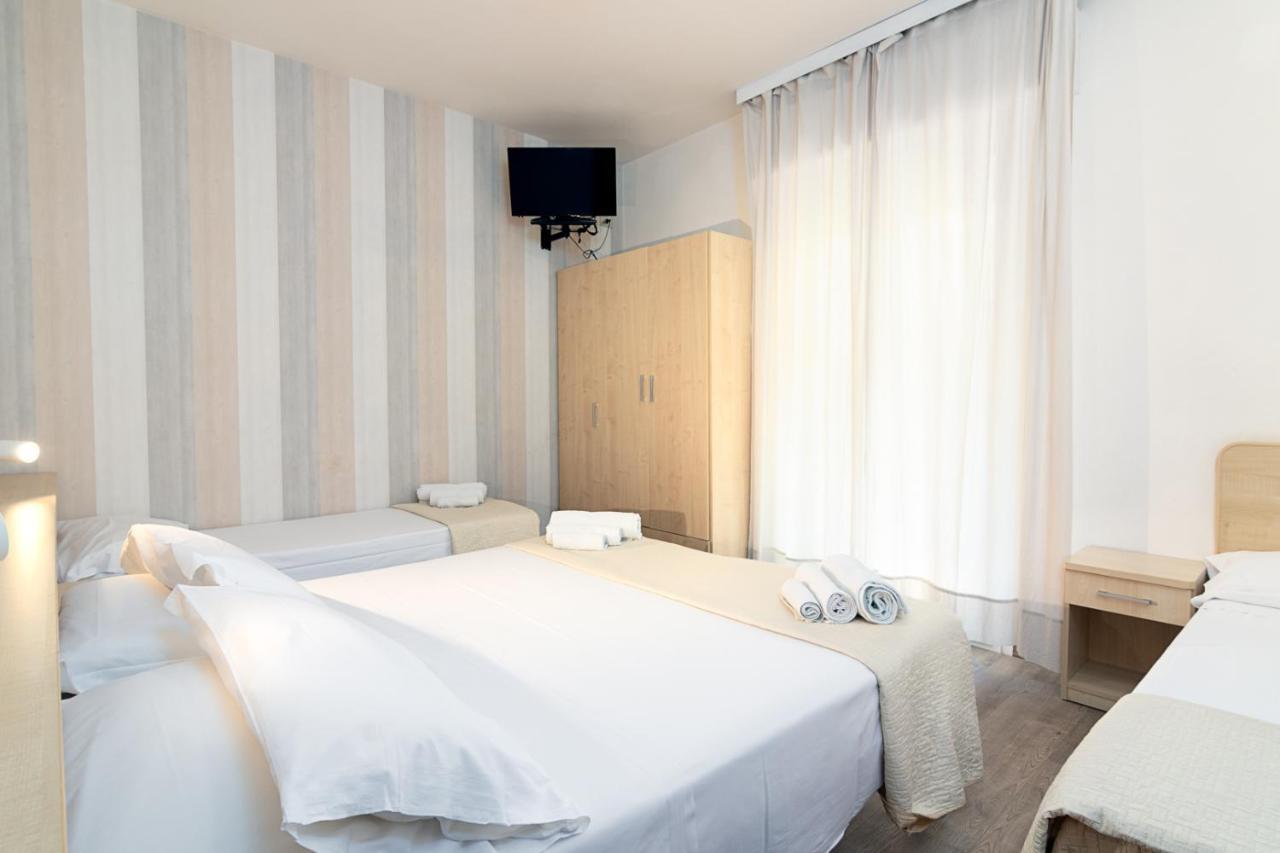 Hotel Arlecchino Riccione Ngoại thất bức ảnh