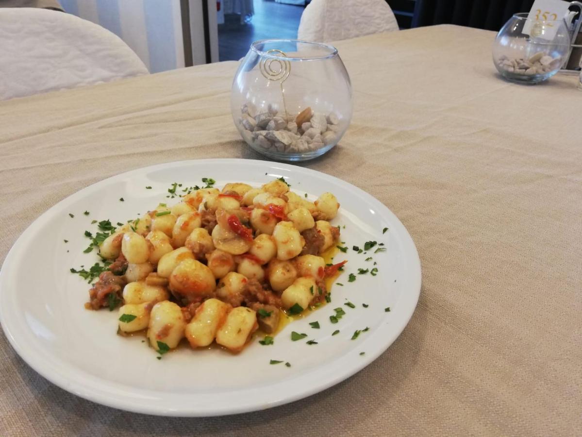 Hotel Arlecchino Riccione Ngoại thất bức ảnh